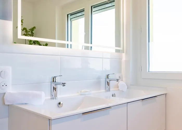 Feriehus La Roseraie - Maison Spacieuse 3