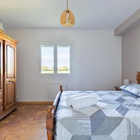 La Roseraie - Maison Spacieuse 3 度假居 *