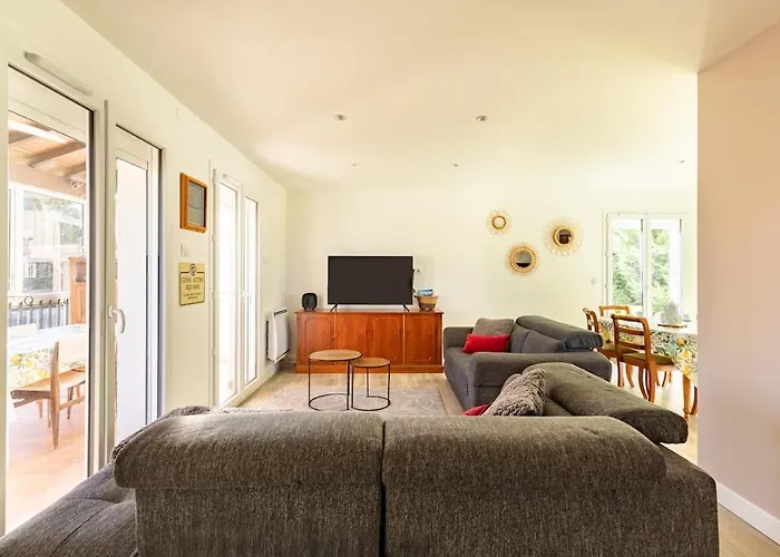 Maison Baque Carbonne