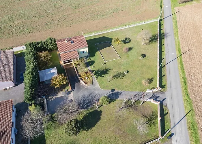 度假居 La Roseraie - Maison Spacieuse 3 *